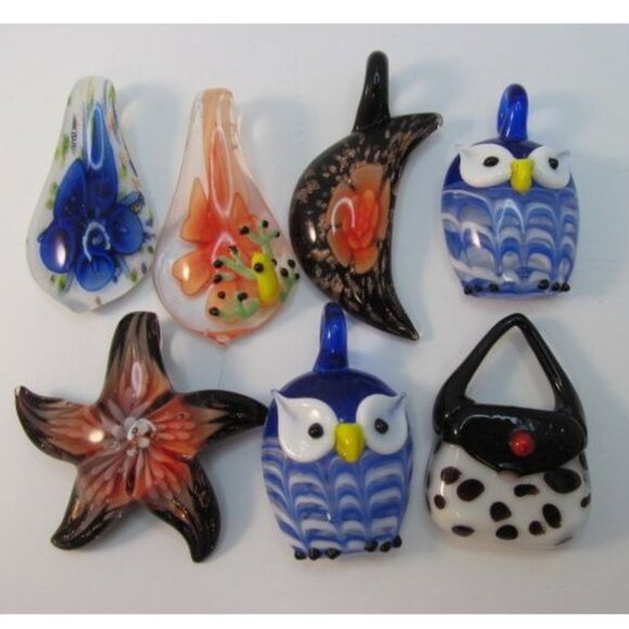 Variety of 7 Murano Art Glass Pendants - Picture 4 of 14